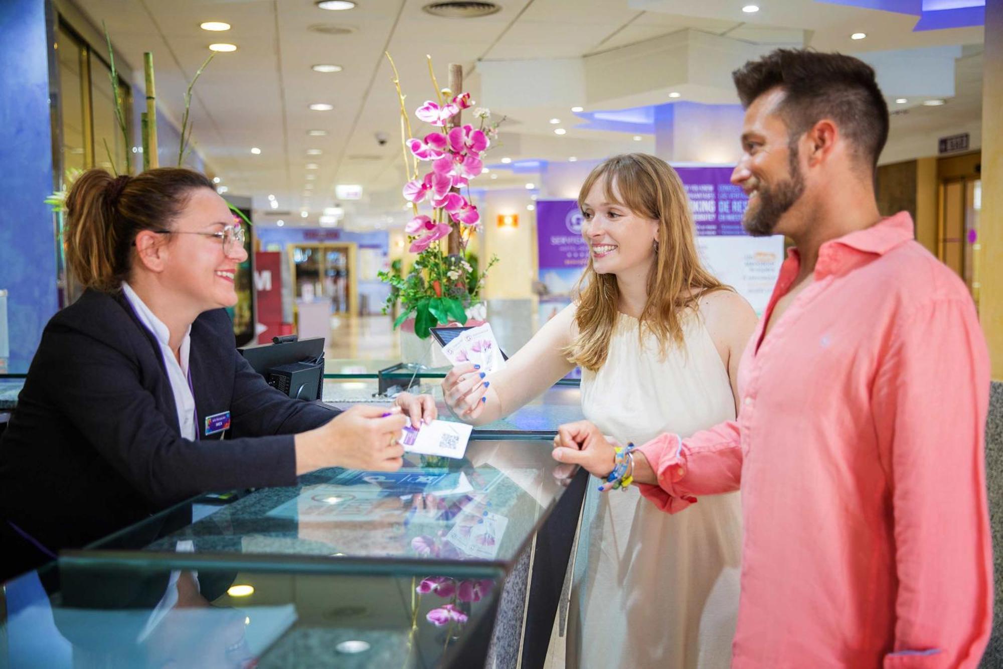 Hotel Servigroup Nereo Benidorm Eksteriør billede
